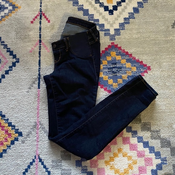 Old Navy Maternity Jeans - Picture 1 of 3